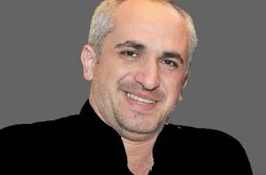 Момчил Мондешки